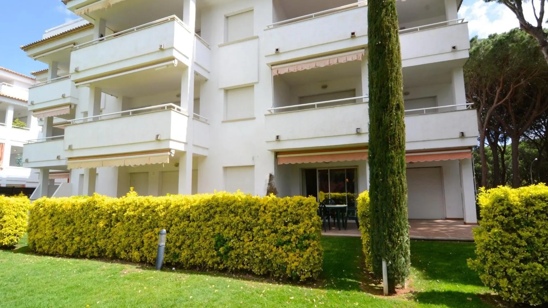Apartment Green Mar G 304 Pals